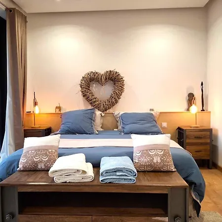 فيلة Caribbean كان